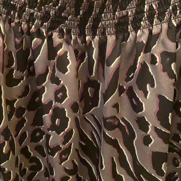 Cute blouse. Perfect condition - Picture 3 of 3